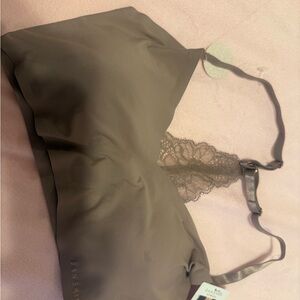 Danskin beige Lace-Back Seamless Bralette